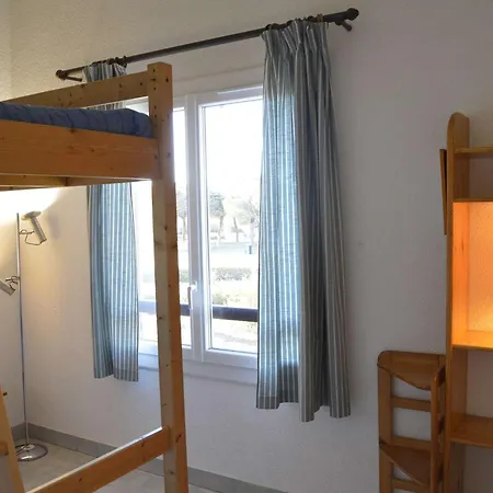 Apartamento Appt 3 Pieces A 20m De La Plage, Cap D'agde - Fr-1-249-85 Agde